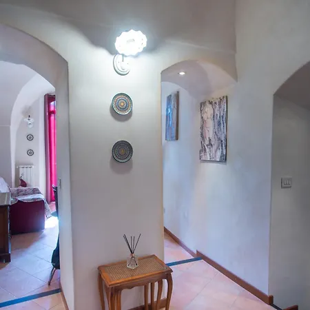 Casa Di Lella 1-bed Balcony & Old Town - Happy Σαν Ρέμο