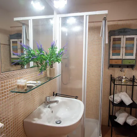 Διαμέρισμα Casa Di Lella 1-bed Balcony & Old Town - Happy